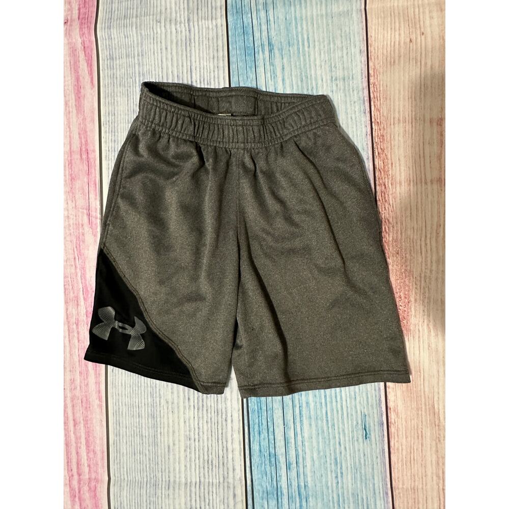 Under Armour Boys Size 6 Athletic Shorts Grey Black Youth Activewear Gym